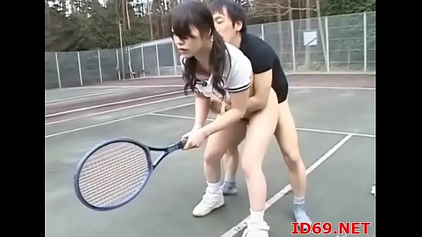 El japones loco se coge a sus compa&ntilde;eras