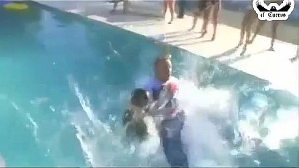 David Guetta Feat Akon Sexy Chick (Official Video).MP4