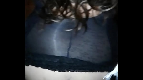 Sentones de esposa caliente enpinada culona