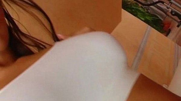 Give Me Pink Cameltoe Eve takes a 20" dildo and baseball bat