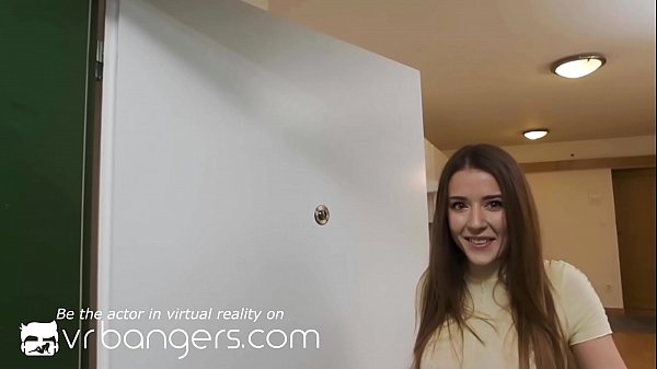 VR BANGERS Help Sybil - Ukrainian tourist - make her biggest American sex fantasy come true