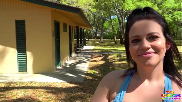 Big Booty Latina Star Mandi May Sucks Black Dick After Losing 1 on 1 To A Fan