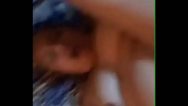 D&aacute;ndole duro a mi mam&aacute;, le encanta mi riata a mi mamita