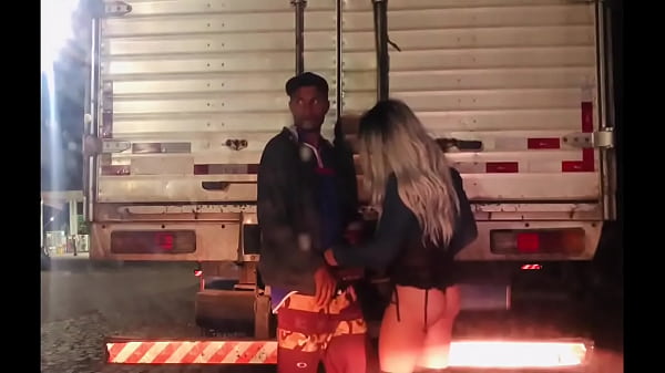 Slut sucking strangers dick