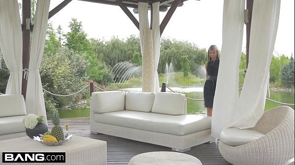 Glamkore - Babe Gina Gerson in luxurious DP session