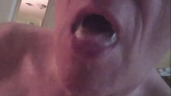 White Haired Amputee Old Man Gives Blow Job to a Friend in Orlando Who Shows His Appreciation 