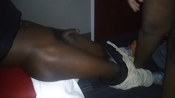 CHOCOLATE 18 ALMOST ON SOME GOOD HEAD