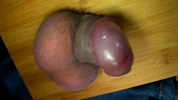 ball whip cum　ballbusting