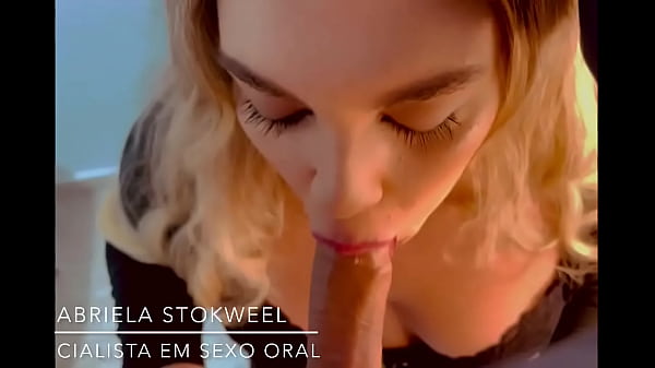 Rainha tomado leite na cara