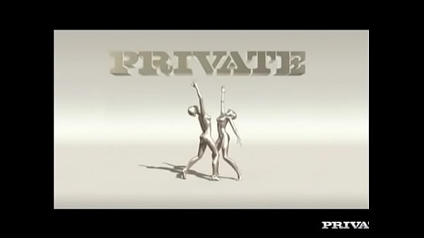 Cayenne Klein Gets Pussy Pounded Deep and Fast While in Salty Ocean