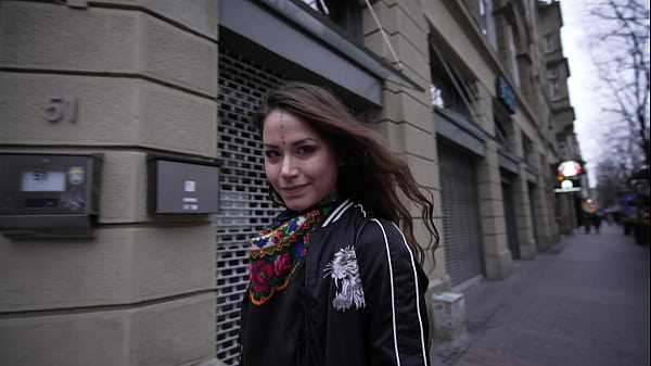 Teen Girl Mari Galore gives bathroom blowjob to her stepbrother