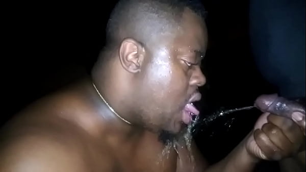 LATE NIGHT PARKIN LOT SUCK  