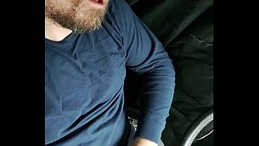 ORGASM BEFORE GOING BACK TO WORK 