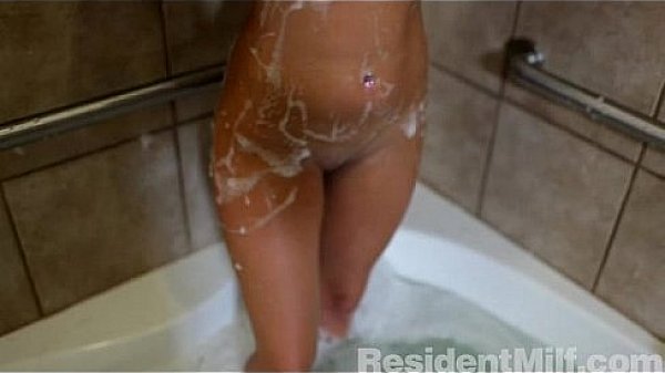 Anal play milf in hot tub