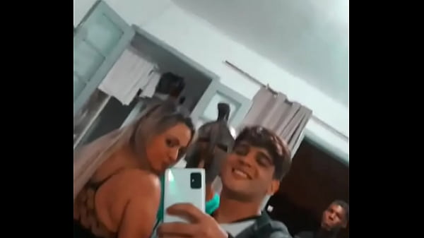 uiii adoro safado do flakael adoro esse novinho na web