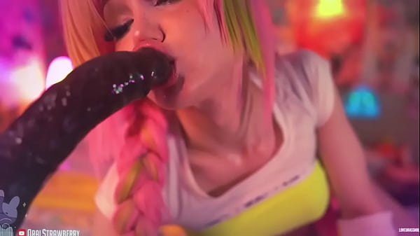 Russian Shemale Deepthroat 013