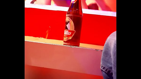 Se dio cuenta que le tomaba video  