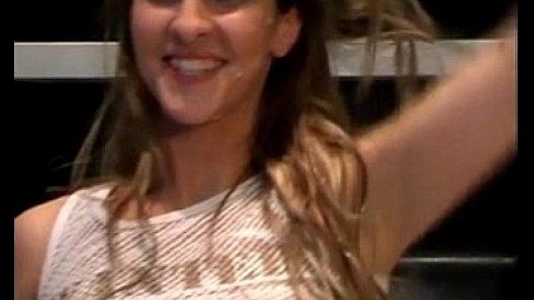 Beauty Shower Up Herself