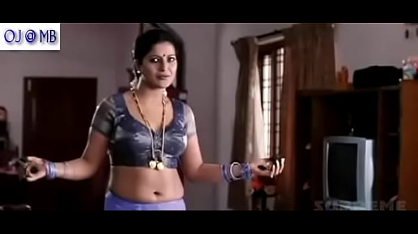 Drop Navel Boobs Showing
