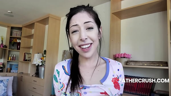 A Lesson In Pleasing A Man (Stepdaughter)