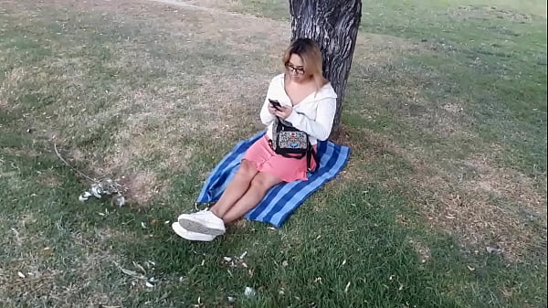 Ella muestra todo por dinero  