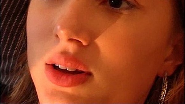 Bulle Teen First Sex Tape