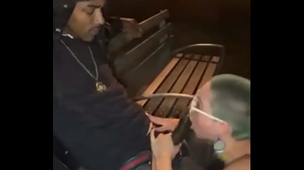 BUBBLE SPITING PUBLIC BJ CHEATING IN THE PARK WITH THIS SEXY ASS IG MODEL‼️ follow my Instagram BlackchristxxL