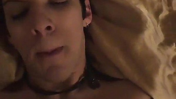 Twink video Trace rips William's tee-shirt off and makes him