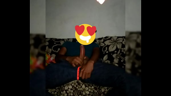 MI ESPOSO SE MASTURBA Y YO LO GRABO