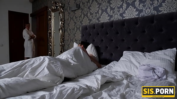 PORN. Love has slow sensual sex with her stepbrother in the bedroom