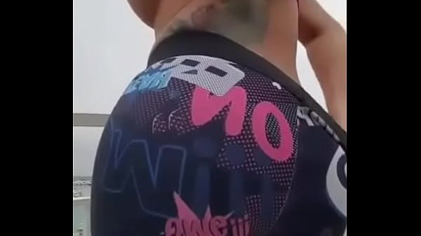 Espa&ntilde;ola pendeja