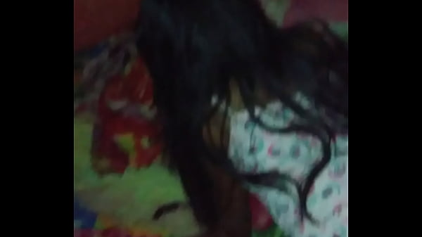 Gostosa treinando com marido pra dar o amante em outro dia