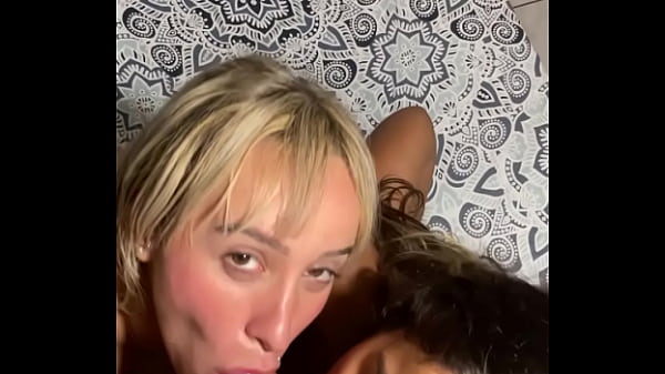 Ficamos chamando ele ate nao resistir e comer gente gostoso