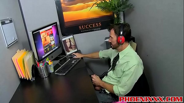 Horny fucker Bryan Slater fucks handsome dude Shane Frost