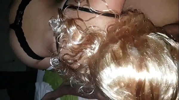 Baile de luca sexy chupando