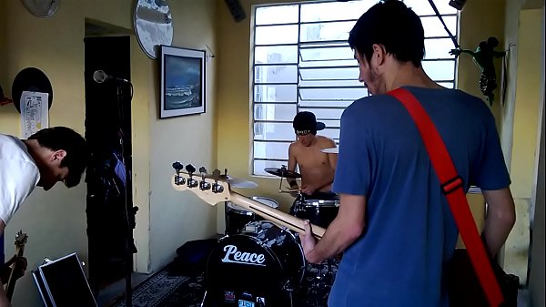 Voc&ecirc; N&atilde;o Est&aacute; Aqui  - R4L 