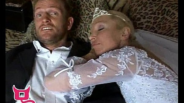 ian scott nomi anal bride