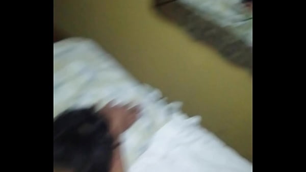 Mi mujer en 4 le gusta la pinga