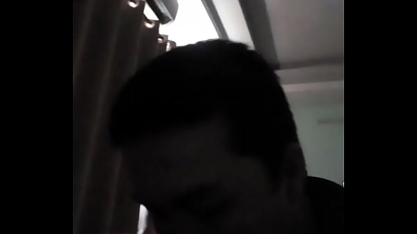 Liếm đ&iacute;t a shipper trai thẳng  ở quận 7.