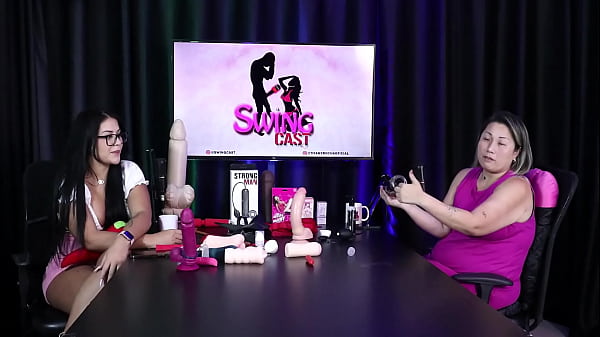 Tem um brinquedo pra quem n&atilde;o tem uma ere&ccedil;&atilde;o, serve at&eacute; como tratamento, e os homens nunca est&atilde;o satisfeitos com o tamanho do seu pau - Luciana Kai (Sabor da Pele) | Sexshop (SHEER/RED) 