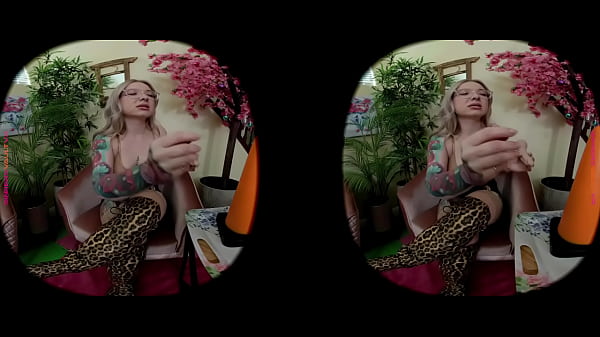 VR POV Be My Size Queen: Stuffing You With Huge Cock  