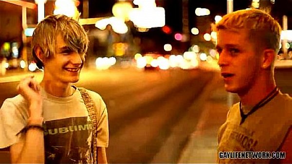 Kayden Daniels bangs Preston Andrews