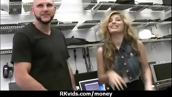 Amateur lets the pussy talk 3