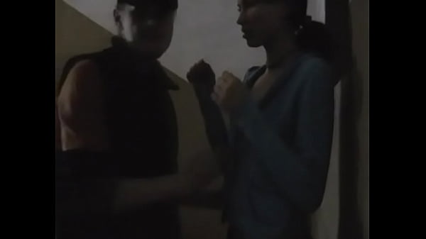 Sweet lips around his obese dick