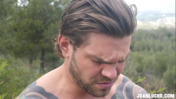 JUAN LUCHO FOREST CUMSHOT