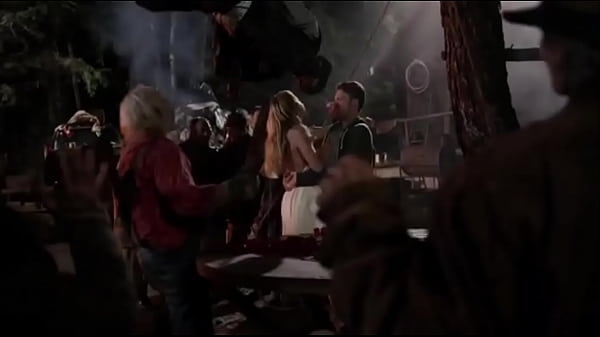 escenasdelaPelicula"Caminohaciaelterror 6"parte4