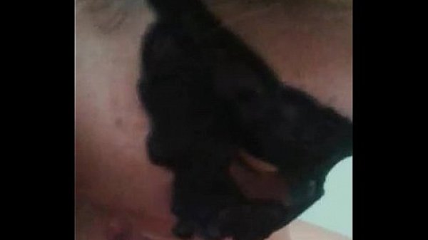 Eu gosando na boquinha dela