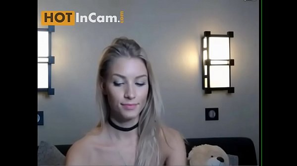hottest blonde full show hotincam.com