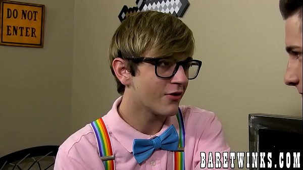 Elijah West barebacks nerdy Colby Klein