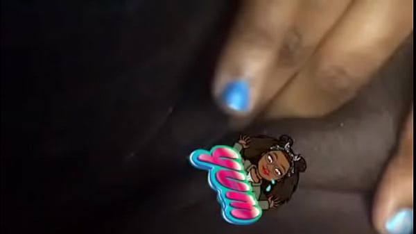 Cheerleader Gets Wet